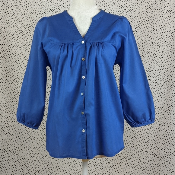 H&M Tops - H&M Cobalt Button Down Blouse (Size: 6)
